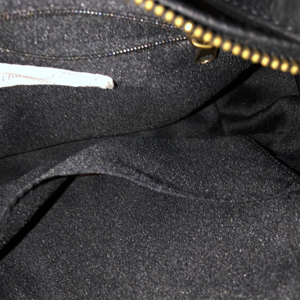 Universal Thread Black Crossbody - Picture 3 of 3